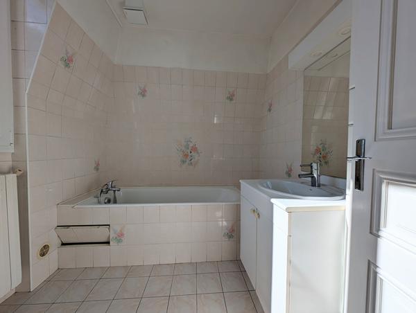 Maison Croissy-sur-seine 6 pièce(s) 135.95 m2 , Croissy sur seine