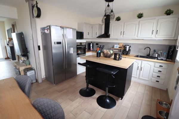 Blainville sur Orne - Maison rénovée avec 3 chambres et garage