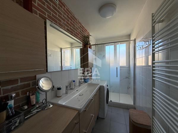 A VENDRE 13400 AUBAGNE APPARTEMENT T3/4 DE 76 M² BALCON ET CAVE 30 M²