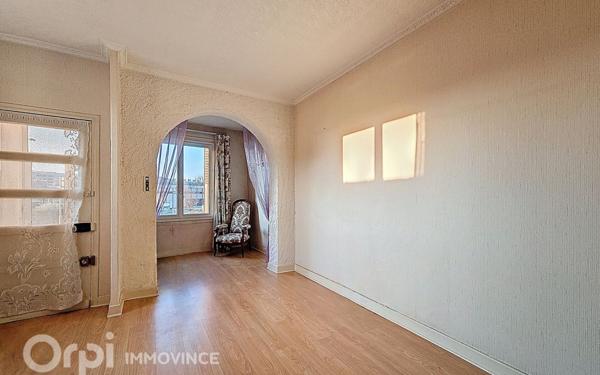 Maison à vendre    5 pièces • 98 m2 Clermont-Ferrand