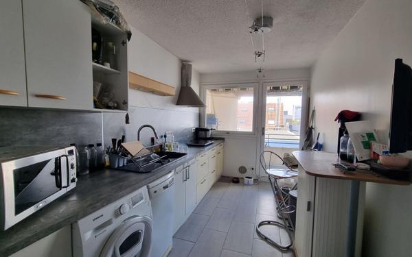 Appartement à vendre    3 pièces • 71,68 m2 Pau