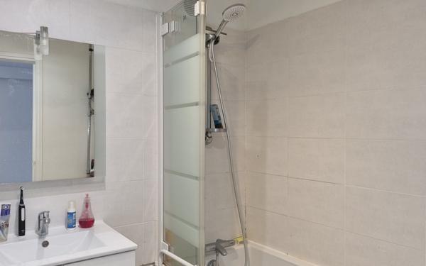 Appartement à vendre    3 pièces • 71,68 m2 Pau