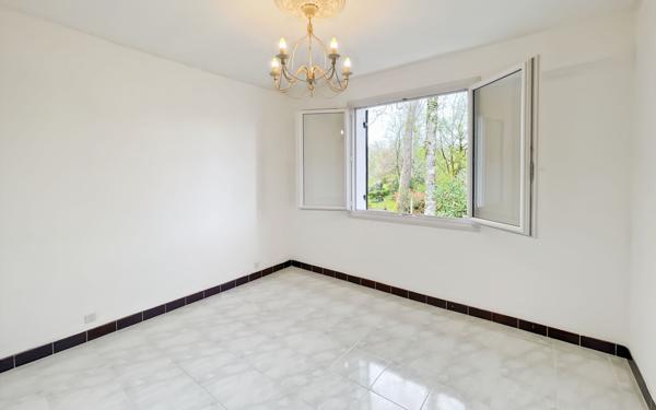 Maison à vendre    5 pièces •  Coulounieix-Chamiers