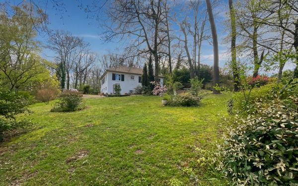 Maison à vendre    5 pièces •  Coulounieix-Chamiers