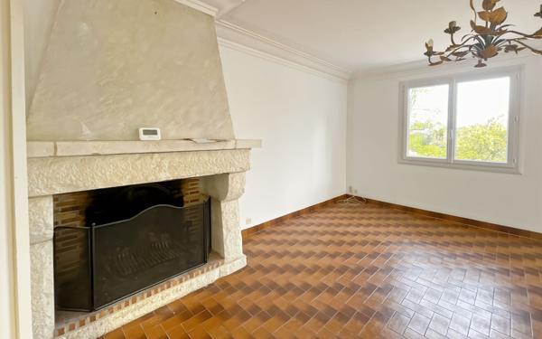 Maison à vendre    5 pièces •  Coulounieix-Chamiers