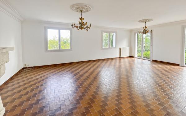 Maison à vendre    5 pièces •  Coulounieix-Chamiers