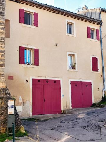 Cucuron, Appartement T2 avec garage