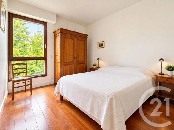 Appartement F4 à vendre  4 pièces - 87,55 m 2   MAISONS LAFFITTE  - 78