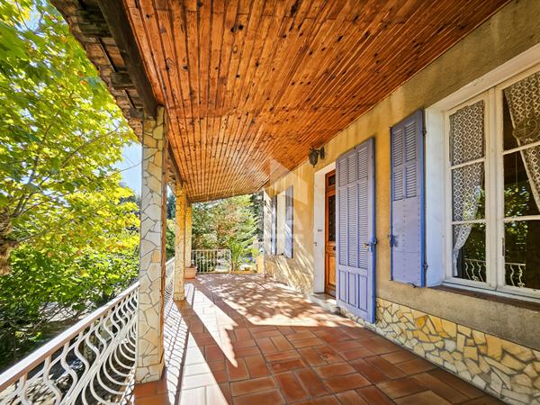 EXCLUSIVITE - LES PENNES MIRABEAU - Maison T4 94m2 sur 490 m2