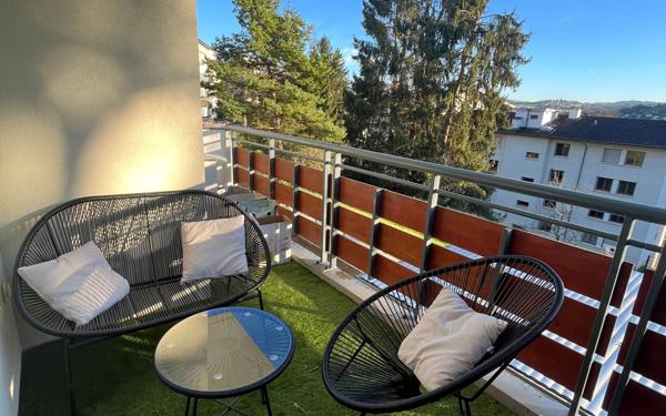 Appartement à vendre    3 pièces • 61,70 m2 Rumilly
