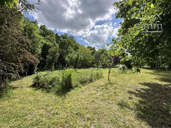 Maison de 71 m2 sur un beau terrain de 2000 m2 située à Chailles à 7min en voiture de Blois.