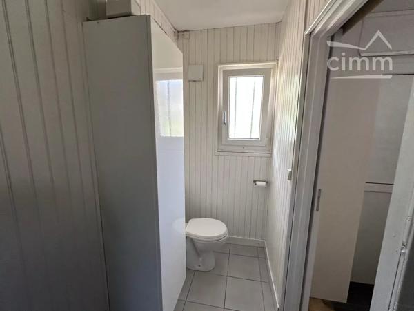 Maison de 71 m2 sur un beau terrain de 2000 m2 située à Chailles à 7min en voiture de Blois.