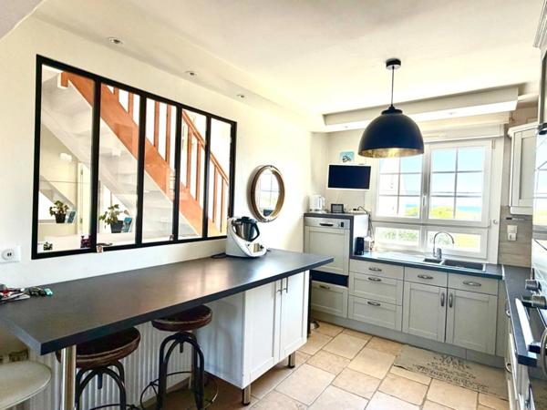 LE CROISIC-MAISON 126M2-4 CHAMBRES-PISCINE-TERRASSE-GARAGE-MER