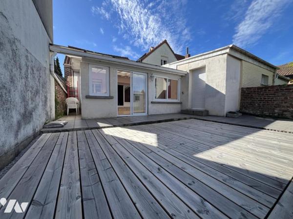 DIVION - Maison mitoyenne de 1920 - 3 chambres - 119m² habitable