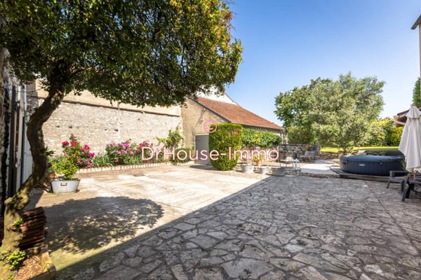 Maison à vendre 8 pièces de 165 m²