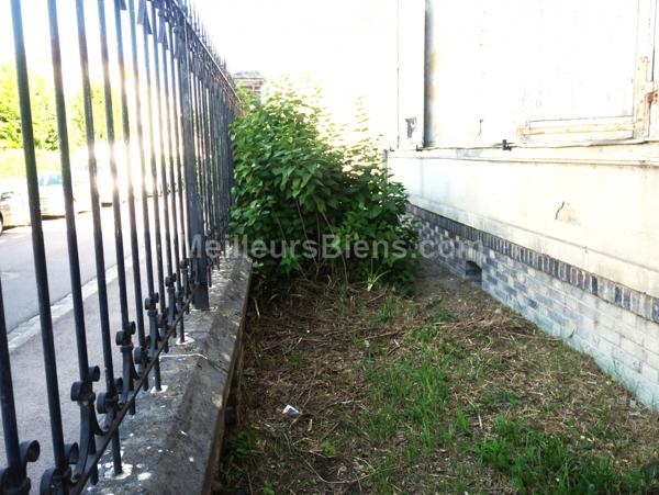 APPARTEMENT AVEC JARDINET