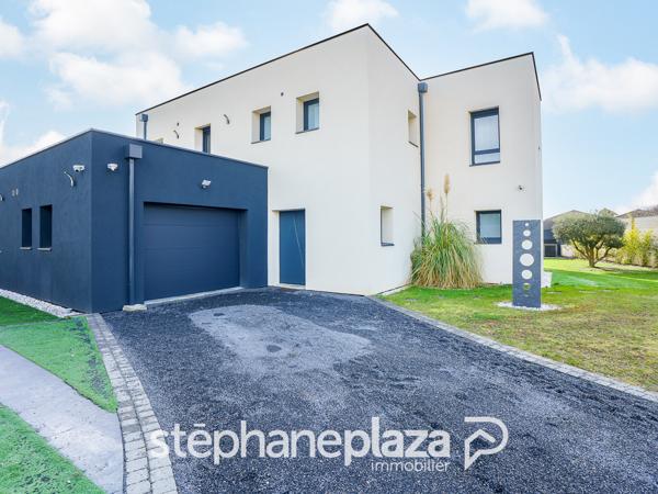 Villa 7 pièces 225 m2