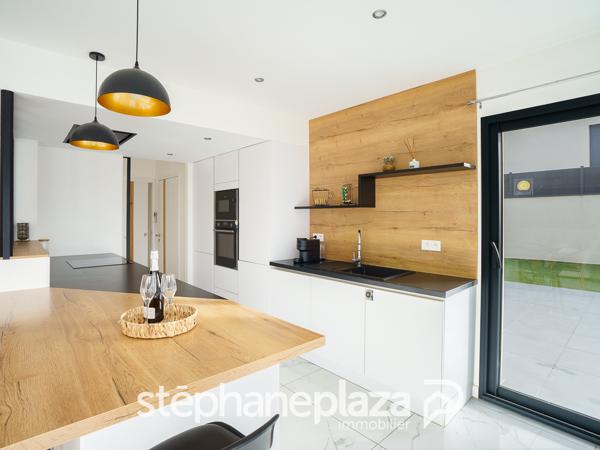 Villa 7 pièces 225 m2
