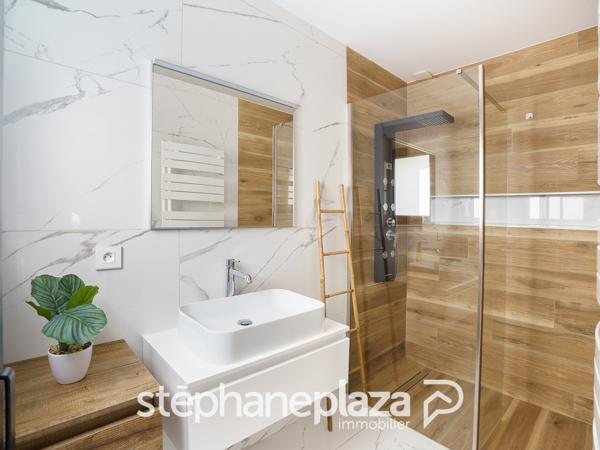 Villa 7 pièces 225 m2