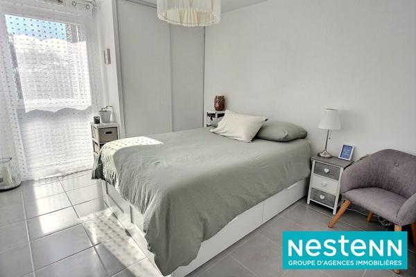 Appartement Meyzieu 2 pièce(s) 45 m2, tram, commerces, terrasse, tres bon etat