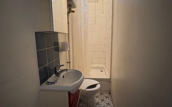 Appartement à vendre    2 pièces • 23,15 m2 Paris 19