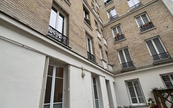 Appartement à vendre    2 pièces • 23,15 m2 Paris 19