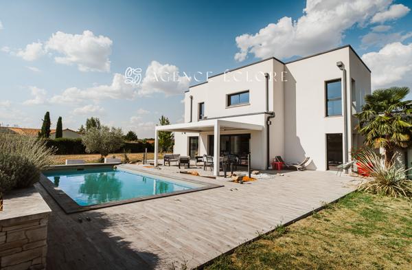 Villa d'Architecte Signature aux portes de Poitiers