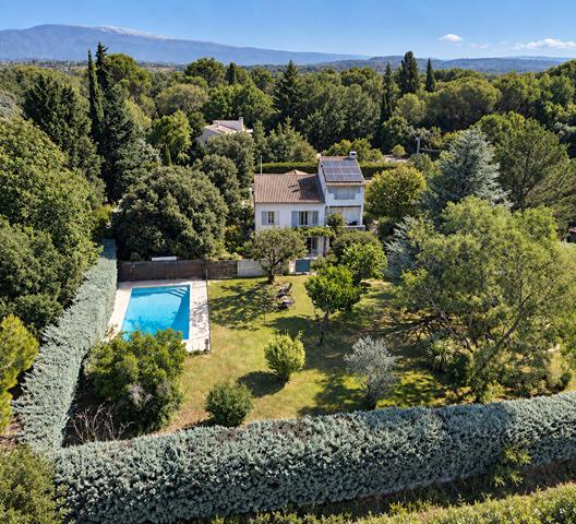 Maison familiale avec piscine sur 2 809 m² de terrain - Pernes-les-Fontaines Pernes les fontaines