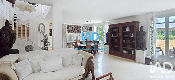 Maison à vendre 7 pièces 157 m² Ozoir-la-Ferrière