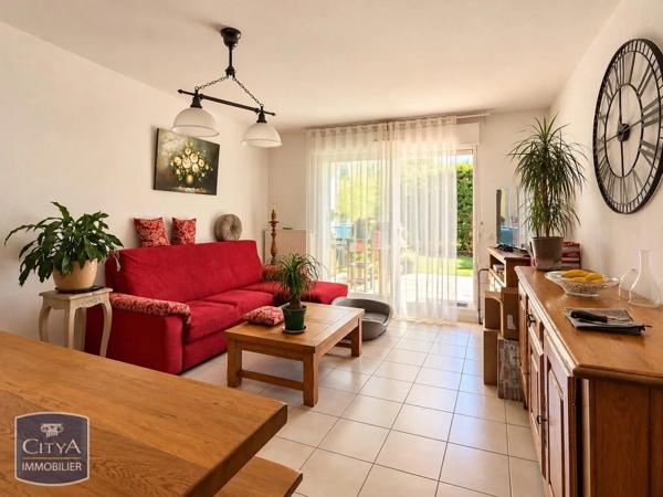 Appartement à louer 3 pièces 73.66m² Salon-de-Provence (13300)