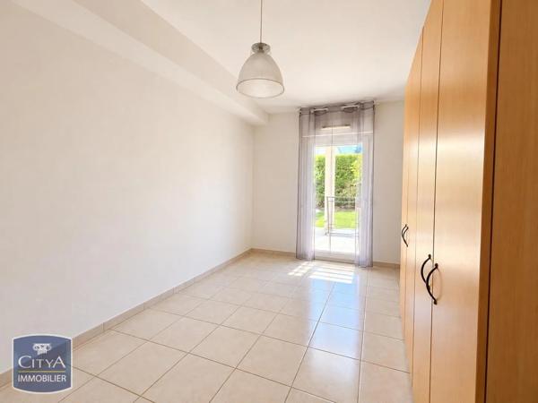 Appartement à louer 3 pièces 73.66m² Salon-de-Provence (13300)