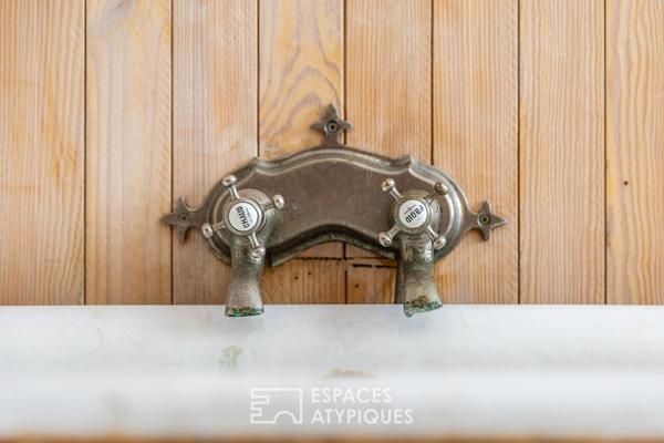 Maison de maître du XVIIIe siècle avec accès privé à la rivière