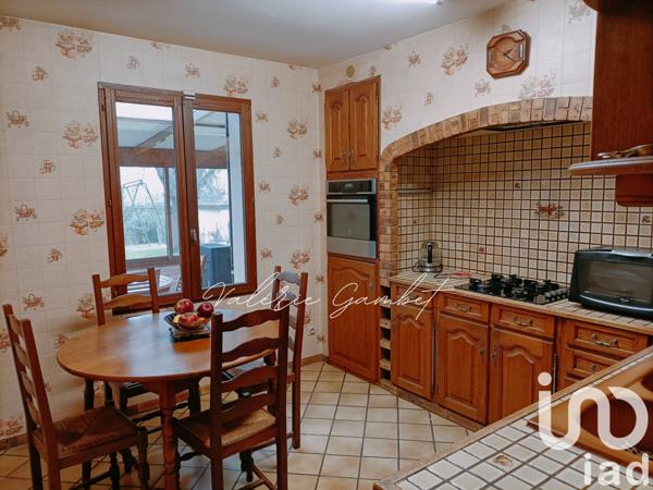 Maison 6 pièces de 111 m² à Viarmes (95270)