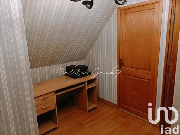 Maison 6 pièces de 111 m² à Viarmes (95270)