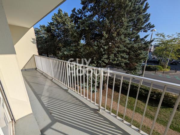 Appartement Saint Cyr Sur Loire 4 pièces TOUTES CHARGES COMPRISES