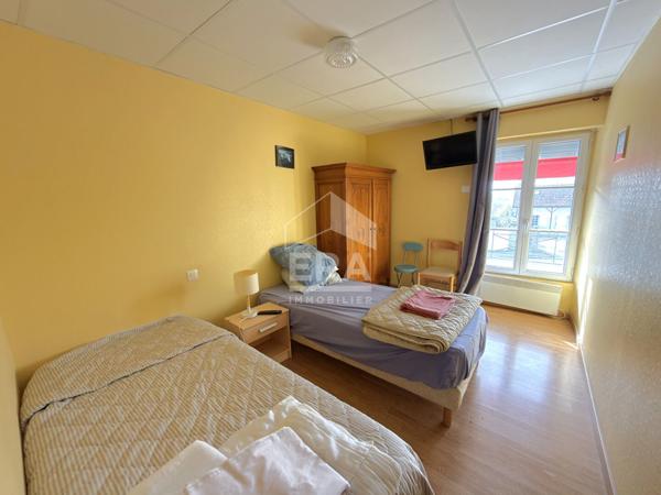 Bar Tabac Hôtel Restaurant avec fort potentiel à Gastins