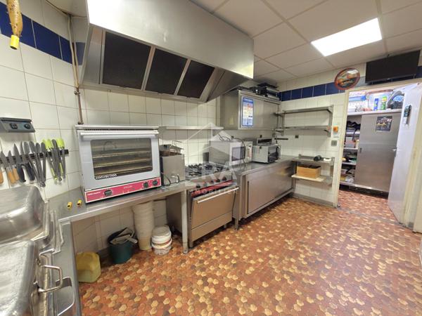 Bar Tabac Hôtel Restaurant avec fort potentiel à Gastins