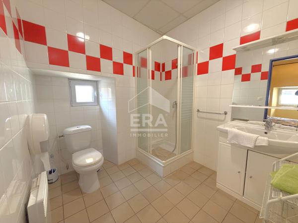 Bar Tabac Hôtel Restaurant avec fort potentiel à Gastins