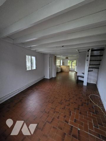 MAISON A RENOVER AIRAINES