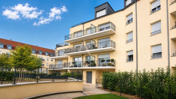 Brou-sur-Chantereine - Appartement récent de 2022 - 3 pièces avec balcon, parking et potager partagé