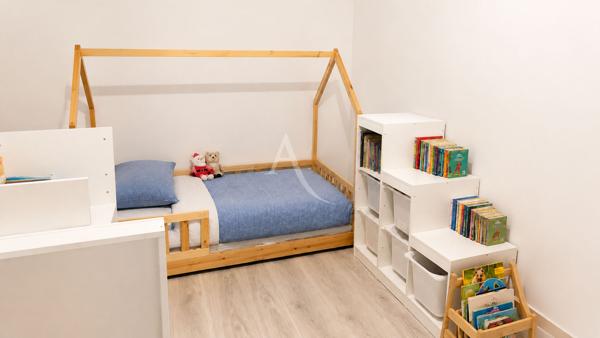 Brou-sur-Chantereine - Appartement récent de 2022 - 3 pièces avec balcon, parking et potager partagé