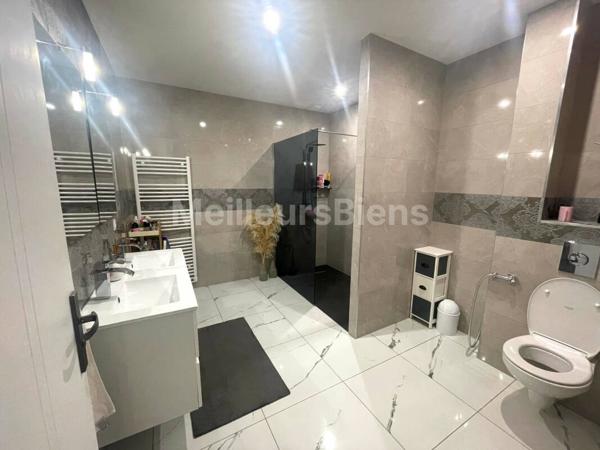 Maison contemporaine plain-pied de 130 m²