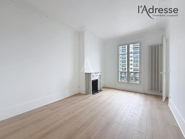 SURESNES CENTRE - APPARTEMENT DE CHARME ENTIÈREMENT RÉNOVÉ - 3 pièces 64m²