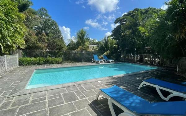 Appartement à vendre    3 pièces • 59,39 m2 Le Diamant