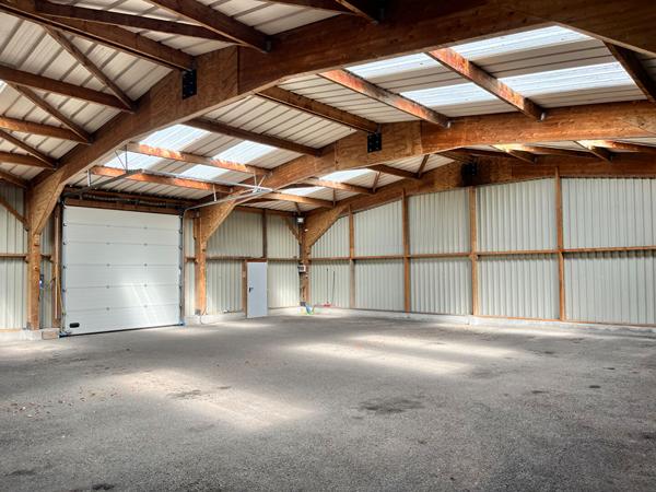 Entrepôt / local industriel Segre En Anjou Bleu 221 m2