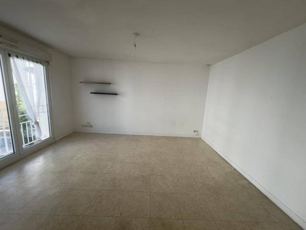 Appartement 1 pièce                                        - 44000 Nantes Réf : 12413