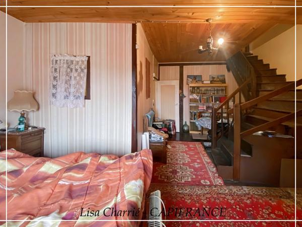 Maison de village à vendre 6 pièces de 166 m2 habitables avec cour et cave proche de NOGARO (32)