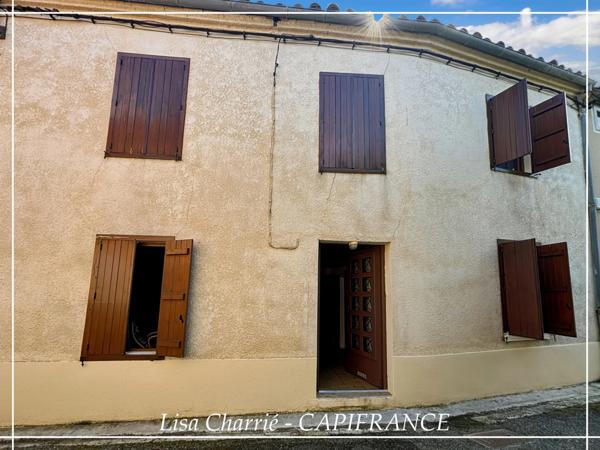Maison de village à vendre 6 pièces de 166 m2 habitables avec cour et cave proche de NOGARO (32)