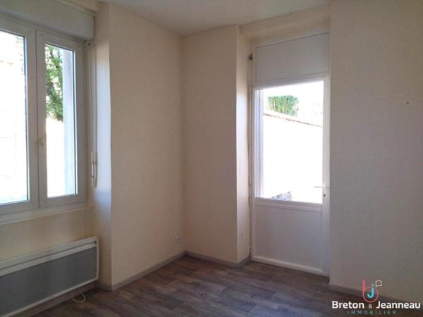 APPARTEMENT F2 à MAYENNE