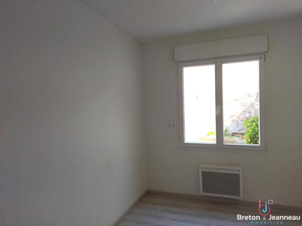 APPARTEMENT F2 à MAYENNE